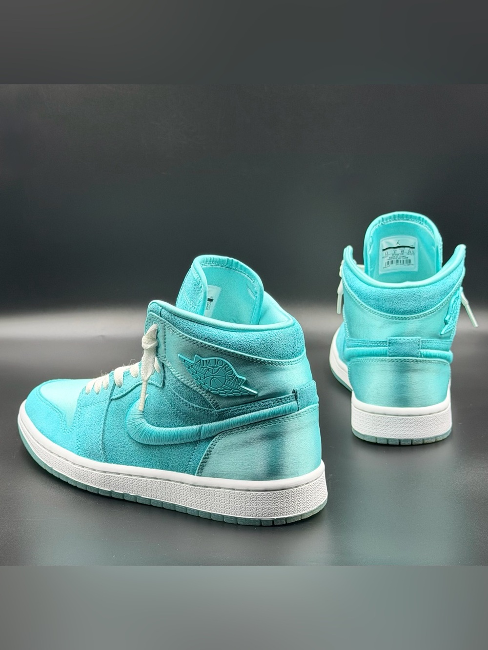 Wmns Air Jordan 1 Retro High 'Season of Her: Aqua' - Picture 11 of 11